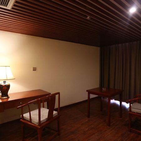 Mingshan Hotel 成都 外观 照片