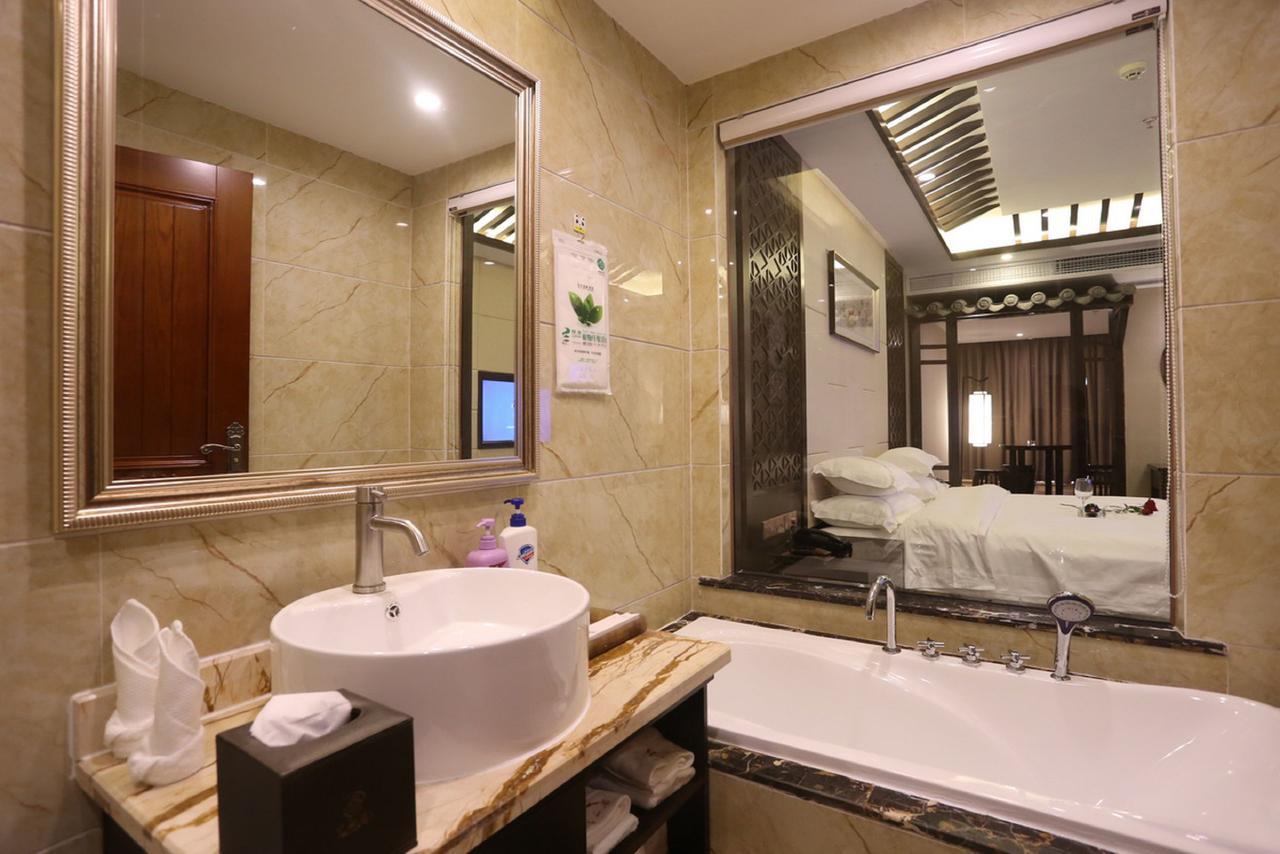 Mingshan Hotel 成都 外观 照片