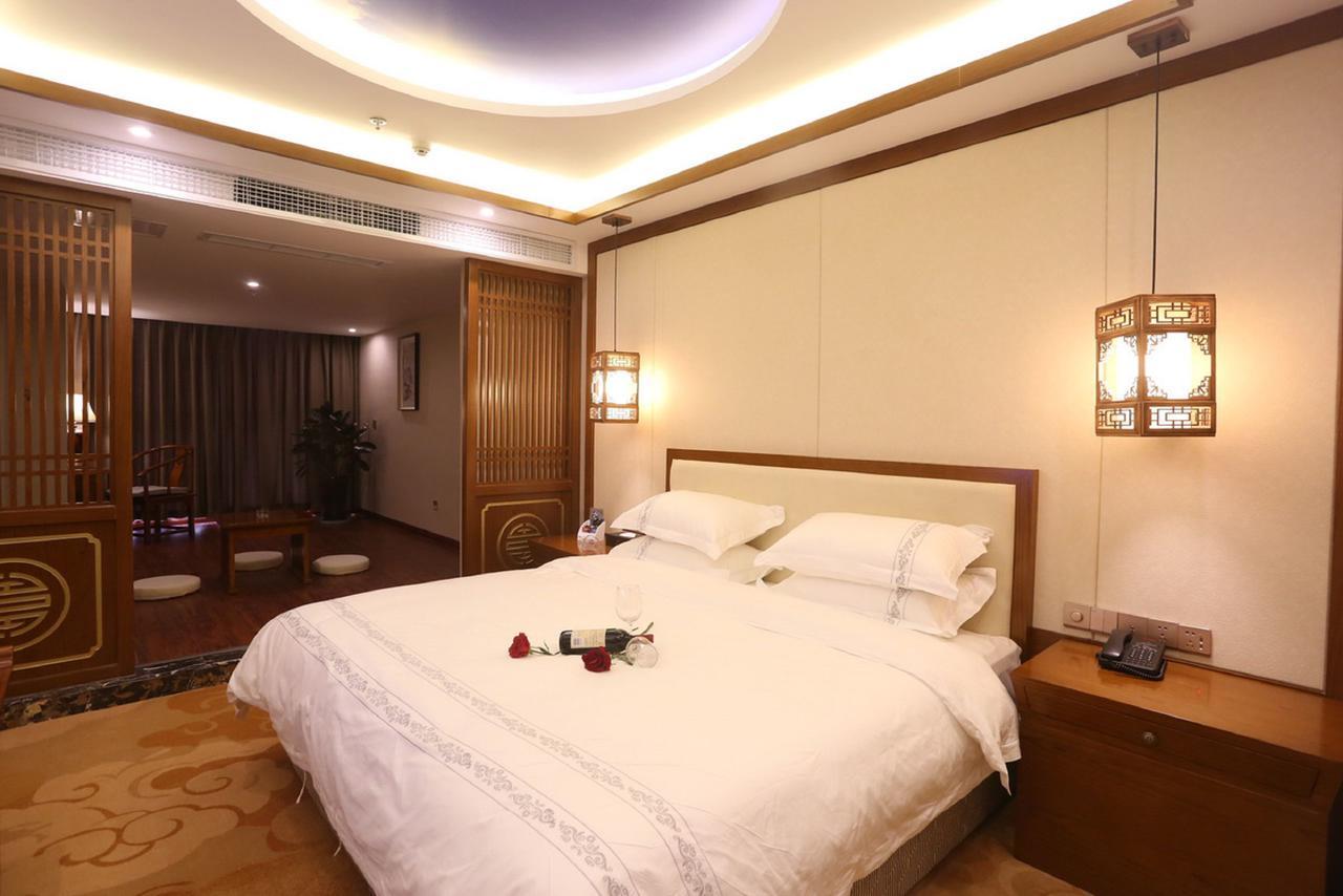 Mingshan Hotel 成都 外观 照片