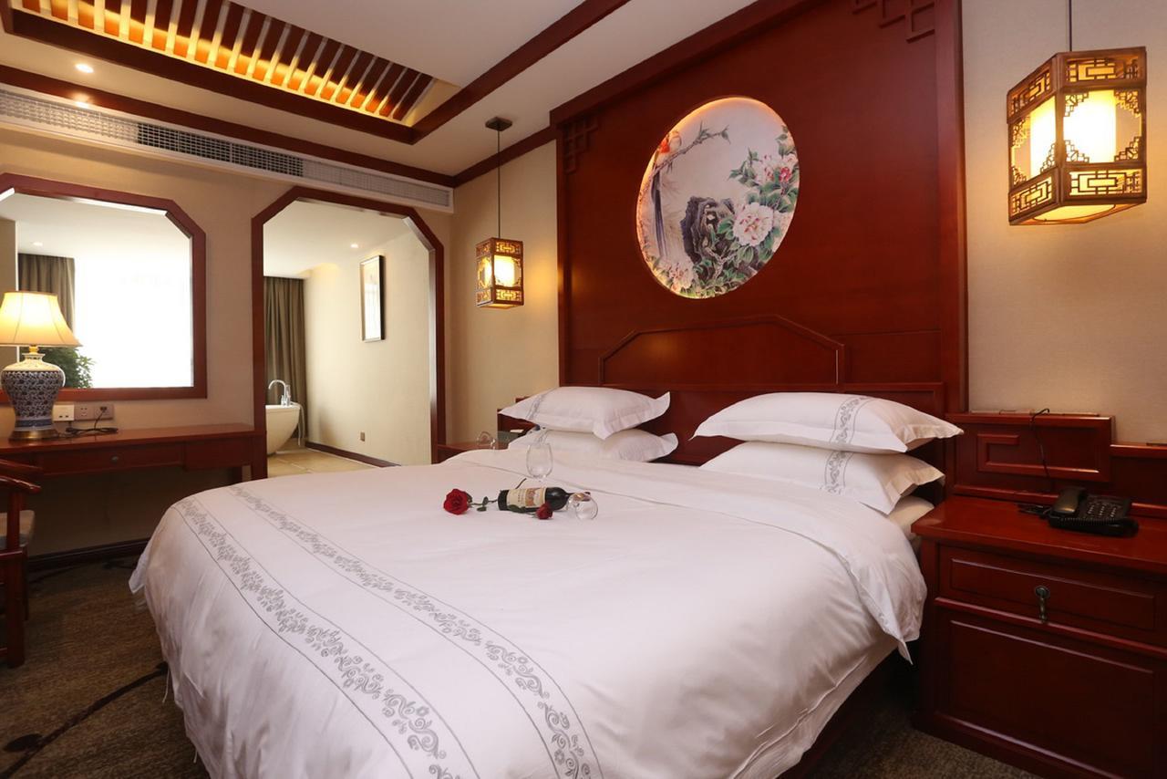 Mingshan Hotel 成都 外观 照片