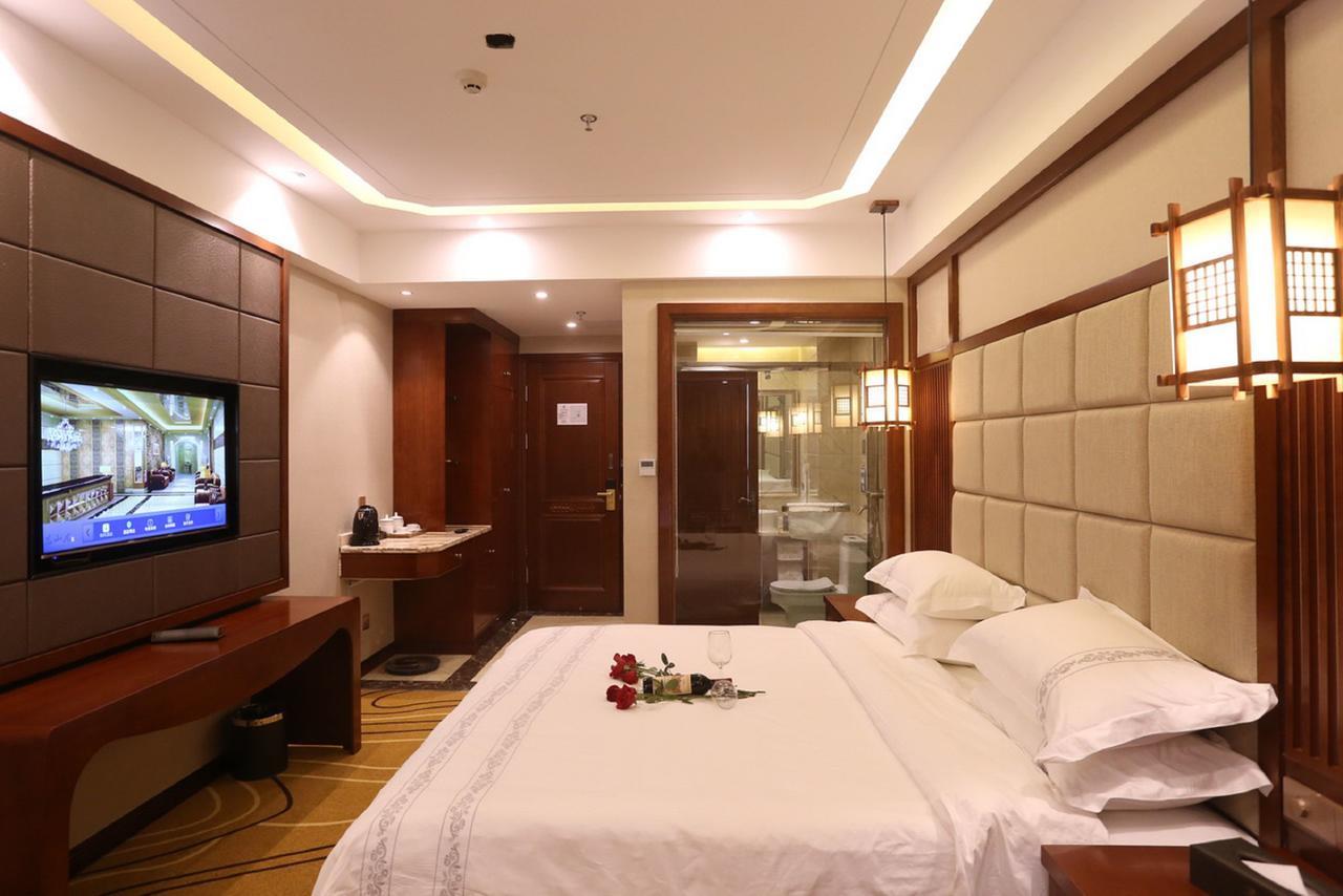 Mingshan Hotel 成都 外观 照片